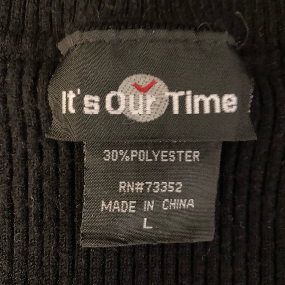 Gently Worn It’s Our Time Black V-Neck Sweater w/ 3/4 Length Sleeves, size L - Picture 4 of 5